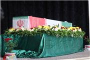 آیینی معنوی و تاثیرگذار، پیکر مطهر یک شهید گمنام دفاع مقدس با حضور جمعی از دانش‌آموزان پسر+تصاویر