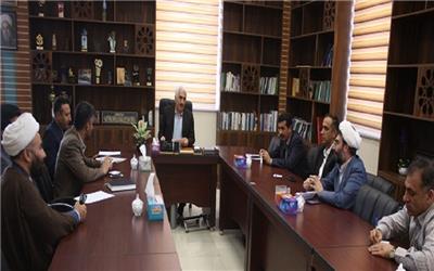 برگزاری کرسی‌های «نظریه‌پردازی، نقد و مناظره» در لرستان