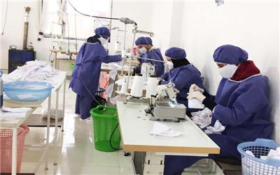 تولید بیش از 40 هزار ماسک در آموزشگاههای فنی حرفه ای سطح استان / فنی و حرفه‌ای در خط مقدم خدمت به مردم می باشد