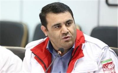 نجات راننده گرفتار در سیم‌های برق فشار قوی
