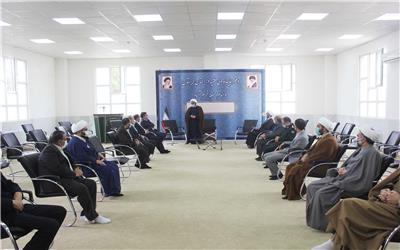 نشست هم‌اندیشی بزرگداشت نیمه شعبان درلرستان برگزار شد+تصاویر
