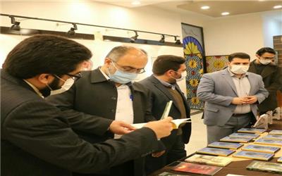 برپایی نمایشگاهی از آثار  و تولیدات حوزه هنری لرستان + تصاویر