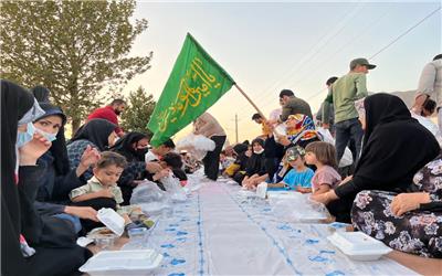 گزارش تصویری طبخ 20هزار پرس غذای گرم به همت بسیج سازندگی لرستان
