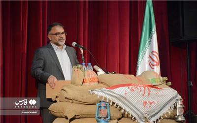 جهادکشاورزی از ابتدای انقلاب با دست خالی همواره در کنار مردم  می باشد
