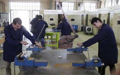 بهره مندی بیش از 40 هزار لرستانی از آموزش‌های مهارتی