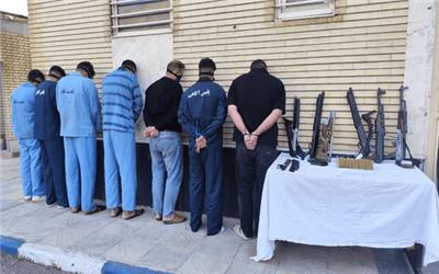 29 عامل اغتشاش و تخریب اماکن عمومی در لرستان دستگیر شدند