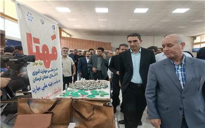افتتاح نمایشگاه دستاوردهای فنی و حرفه‌ای در خرم‌آباد به مناسبت هفته ملی مهارت+تصاویر