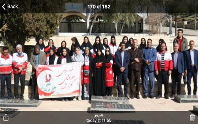 شرکت پرسنل واعضای جمعیت هلال احمر در غبار روبی گلزار شهدا