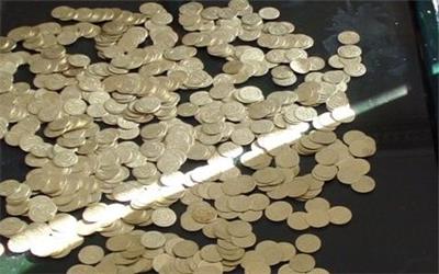دستگیری 3 قاچاقچی سکه‌های تقلبی در الیگودرز