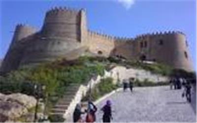 فرونشست قلعه تاریخی فلک الافلاک خرم آباد