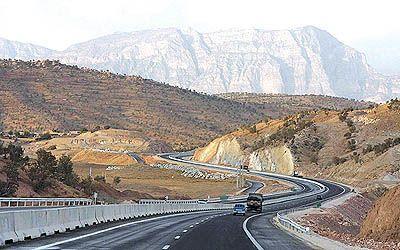 تردد در هر دو محور آزادراه خرم آباد-پل زال برقرار شد