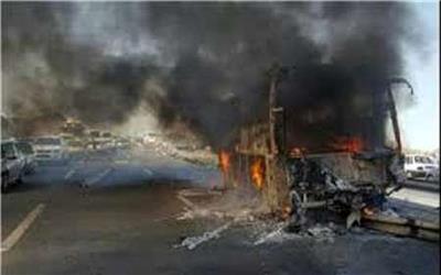 نقص فنی ترمز علت حادثه آتش سوزی تریلر در محور آزادراه خرم آباد- پل زال
